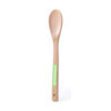 En el mango de una cuchara